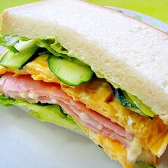 卵焼きとハムとレタスのサンドイッチ レシピ 作り方 By ジャカランダ 楽天レシピ